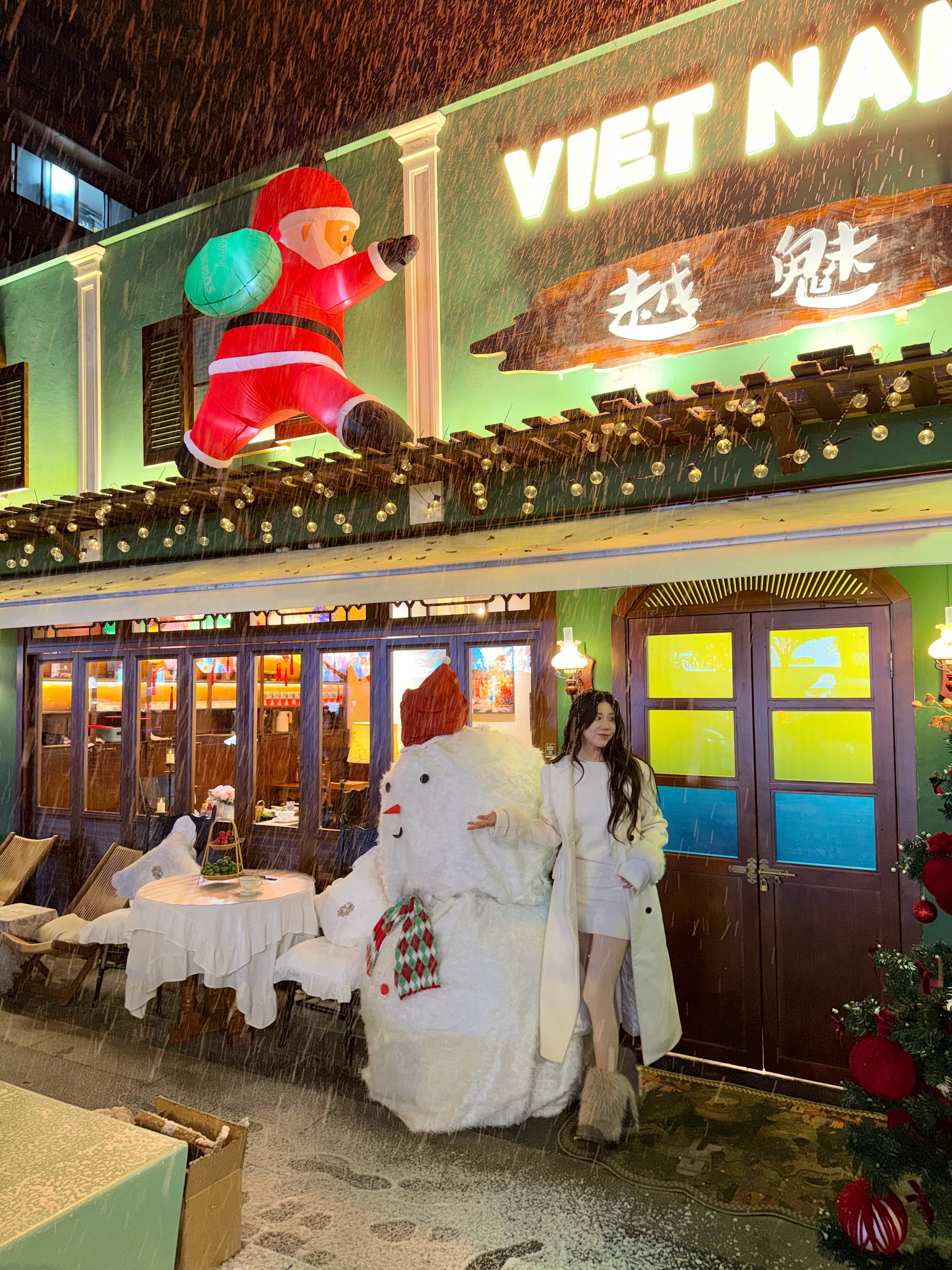 现在成都圣诞气氛最重的地方一定是玉林。 