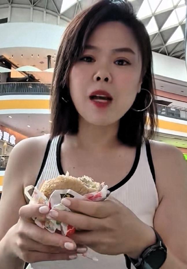 苦茶丹丹香，开原第一名媛，进省城了！
伙伴们，小县城，单身未婚未育独居单身首付1