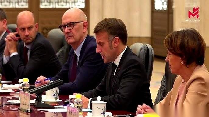 前脚在欧洲捶着胸口喊：我们要独立自主！绝不能当中国科技的“附庸”！
后脚一落地北