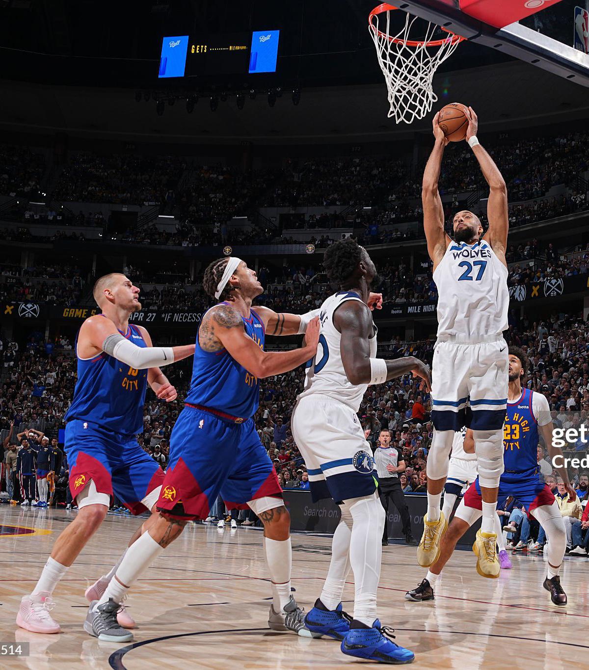 本想赞美戈贝尔打出了伟大的0分比赛，结果他还搞了宝贵的两分。感谢两支球队，送上有