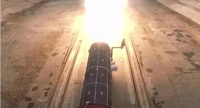 当地时间11月4日，乌军总参谋部负责对接导弹、炮兵和无人系统部队的谢尔希·巴拉诺