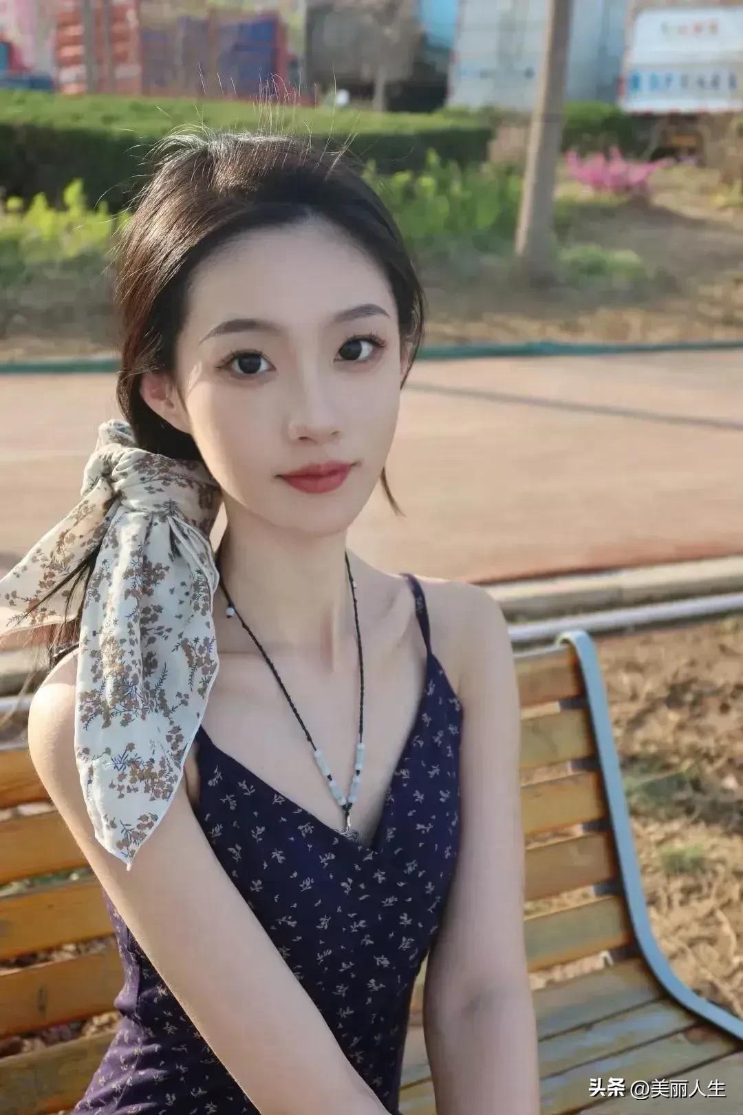 美丽的
张家界风景