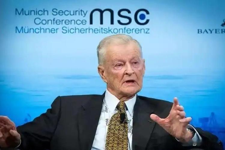 美国布了一盘很大的战略棋局，似乎可以稳赢的美国，机关算尽终落空，只能感叹算到了所