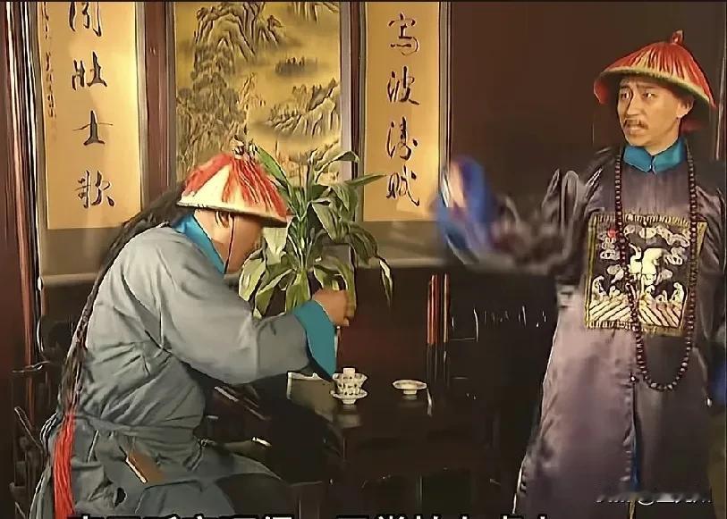 在《雍正王朝》中，我发现一个细节，别人见图里琛的时候，都是战战兢兢，把图里琛奉为