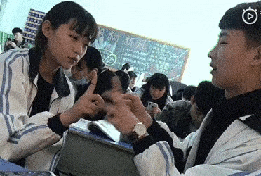 翻花绳最后会变成什么样子？有人能记得吗？