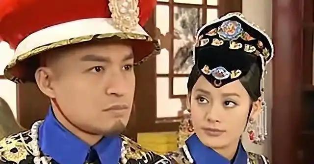 多尔衮为啥不敢造反？真的是为了孝庄吗？孝庄在临死前给出了答案

多尔衮不敢造反，