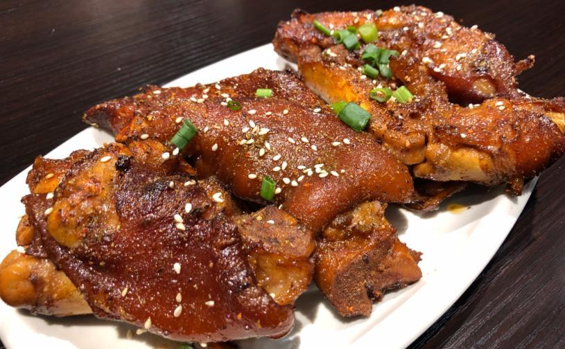 猪肉中“最毒”器官，我国虽明令禁止，但还有人不知情在买来吃

肥瘦相间的肉炒出来