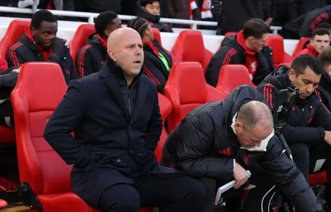 12月31日讯 《利物浦回声报》消息，利物浦新年首战对阵利兹联，本场阵容仍面临减