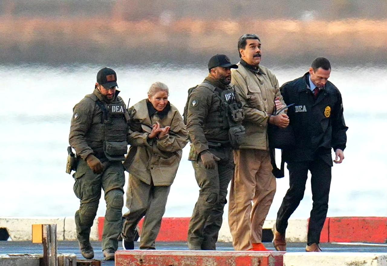 美国要求委内瑞拉停止向中国、俄罗斯、伊朗及古巴出售石油，并遣散外国势力。 ​​​