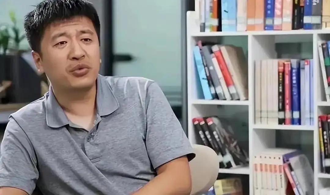 张雪峰最让人佩服的，是敢说别人不敢说的实话

张雪峰这辈子最让人佩服的，不是他嘴