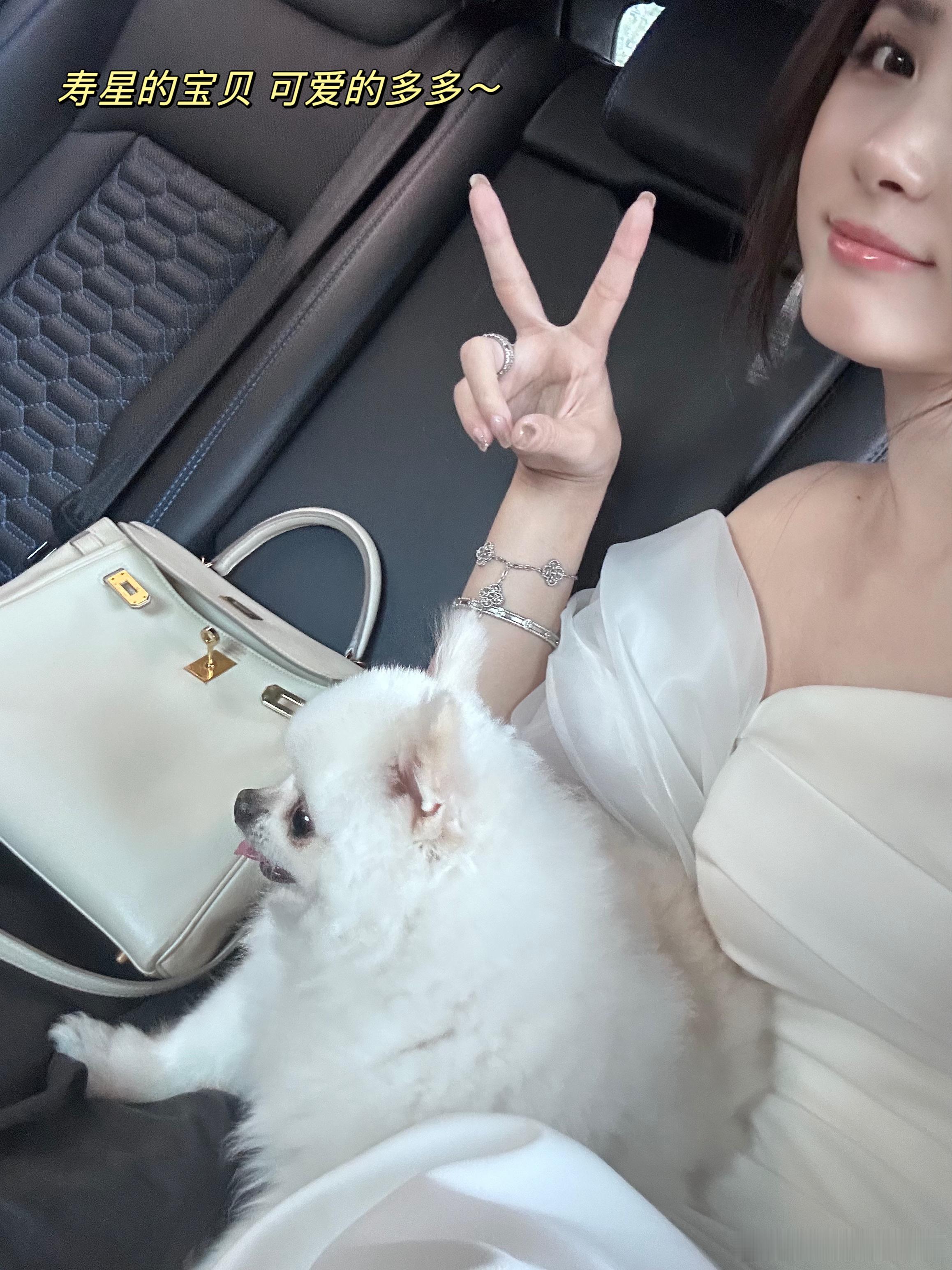 寿星Eva与她的姐妹们 ​​​