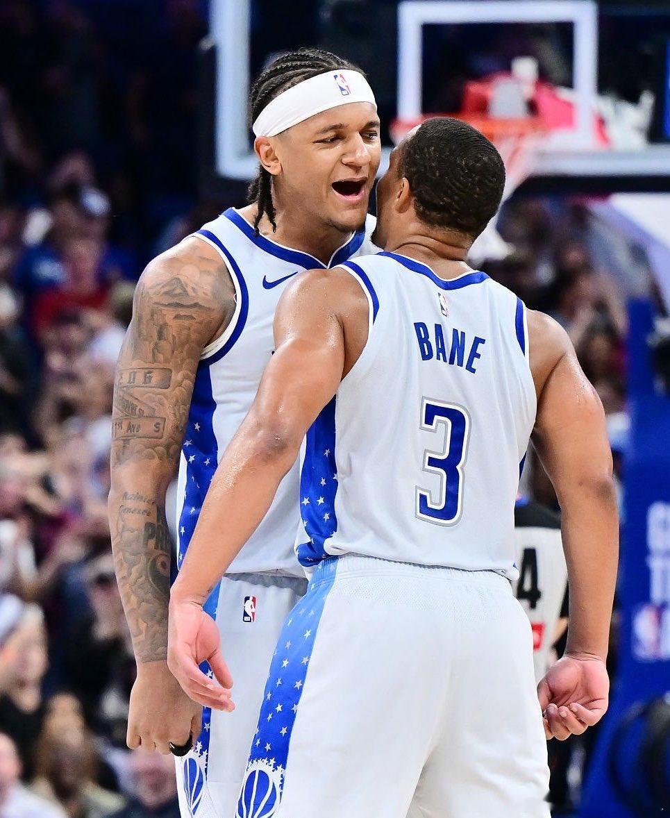 魔术1比0活塞 魔术黑八警告东部季后赛首轮，魔术首战力克活塞，大比分1比0！魔术