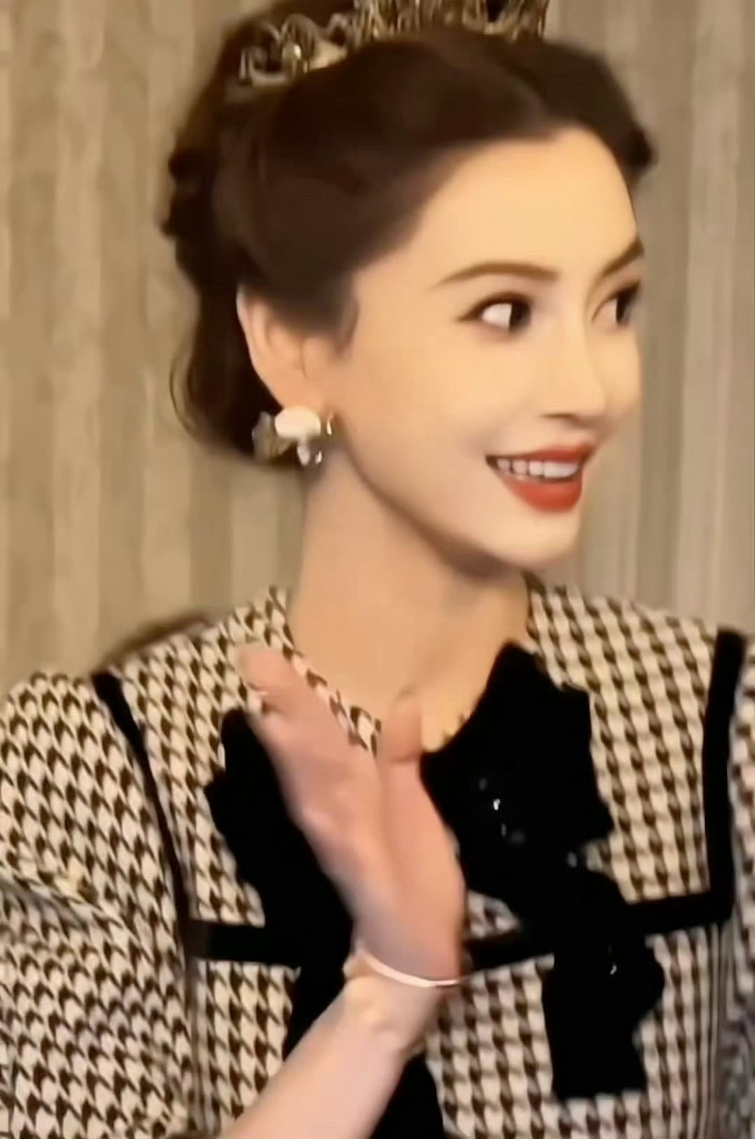 angelababy[超话]Angelababy公主皇冠今天的angelabab