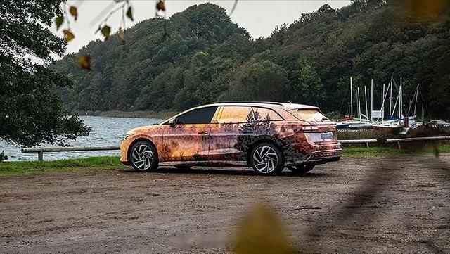 #新能源汽车# 【大众全新旅行车谍照曝光，将于2024年上市】近日，从相关渠道获