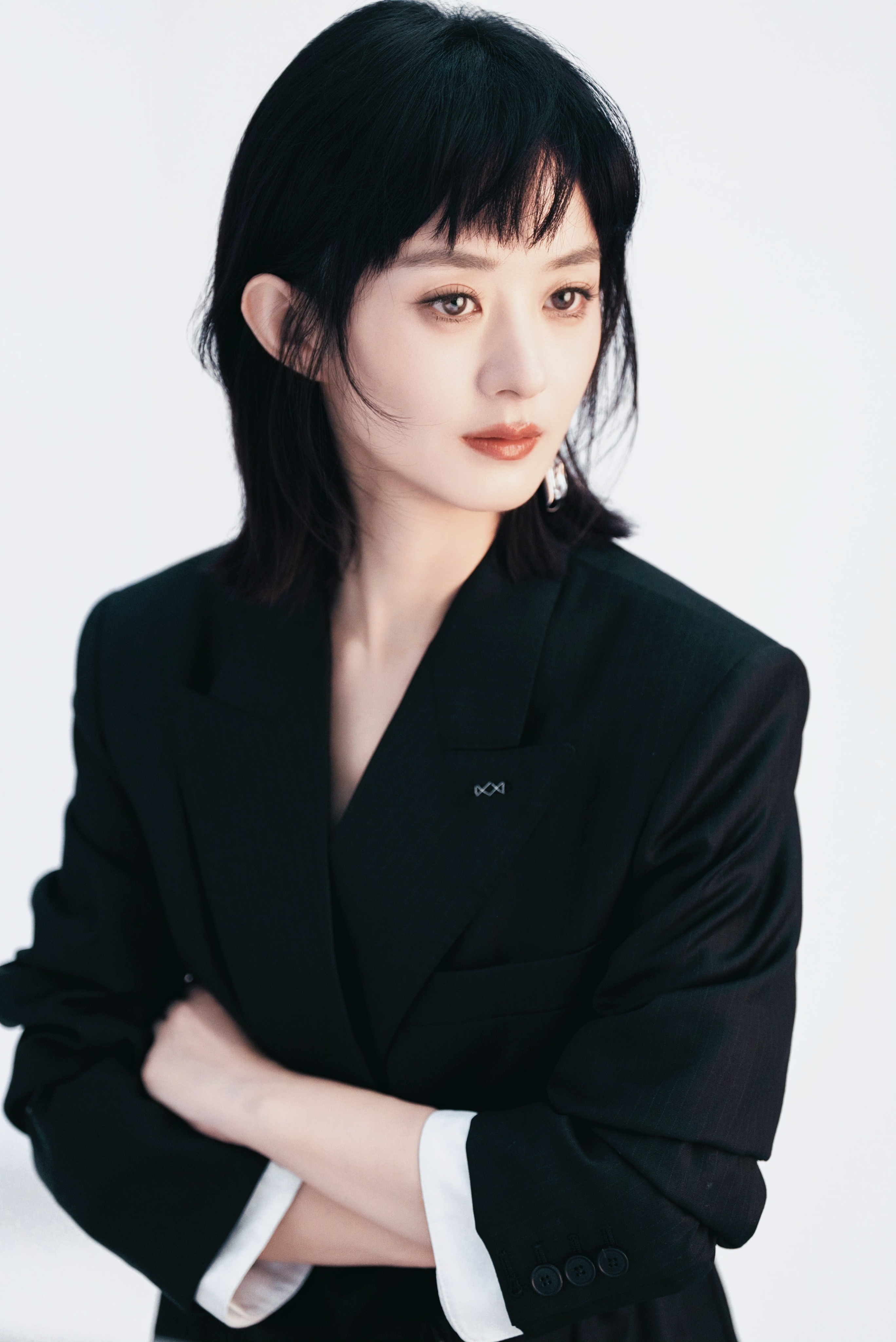 赵丽颖 西装杀