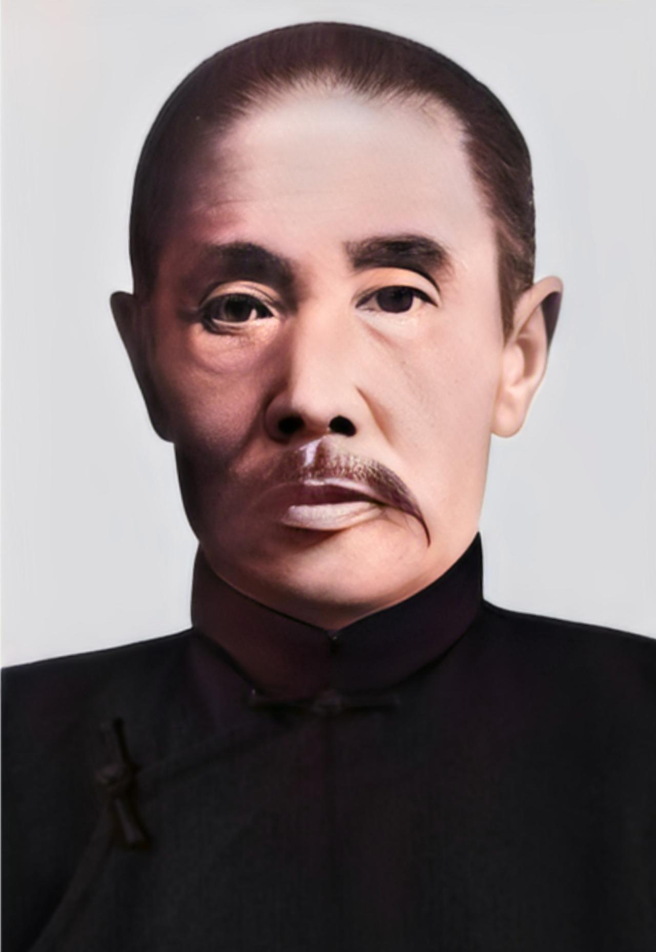 这位老人正是打破戴家心意拳二百年不传外姓祖规的戴氏心意拳第四代直系掌门人戴奎。戴