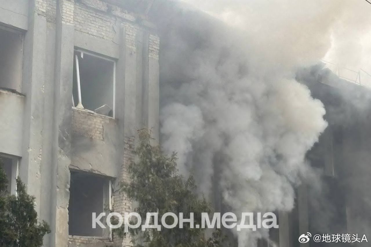 乌克兰暴力征兵画面曝光 昨天的打击一架俄罗斯 “非洲菊” 无人机袭击了苏梅州的地