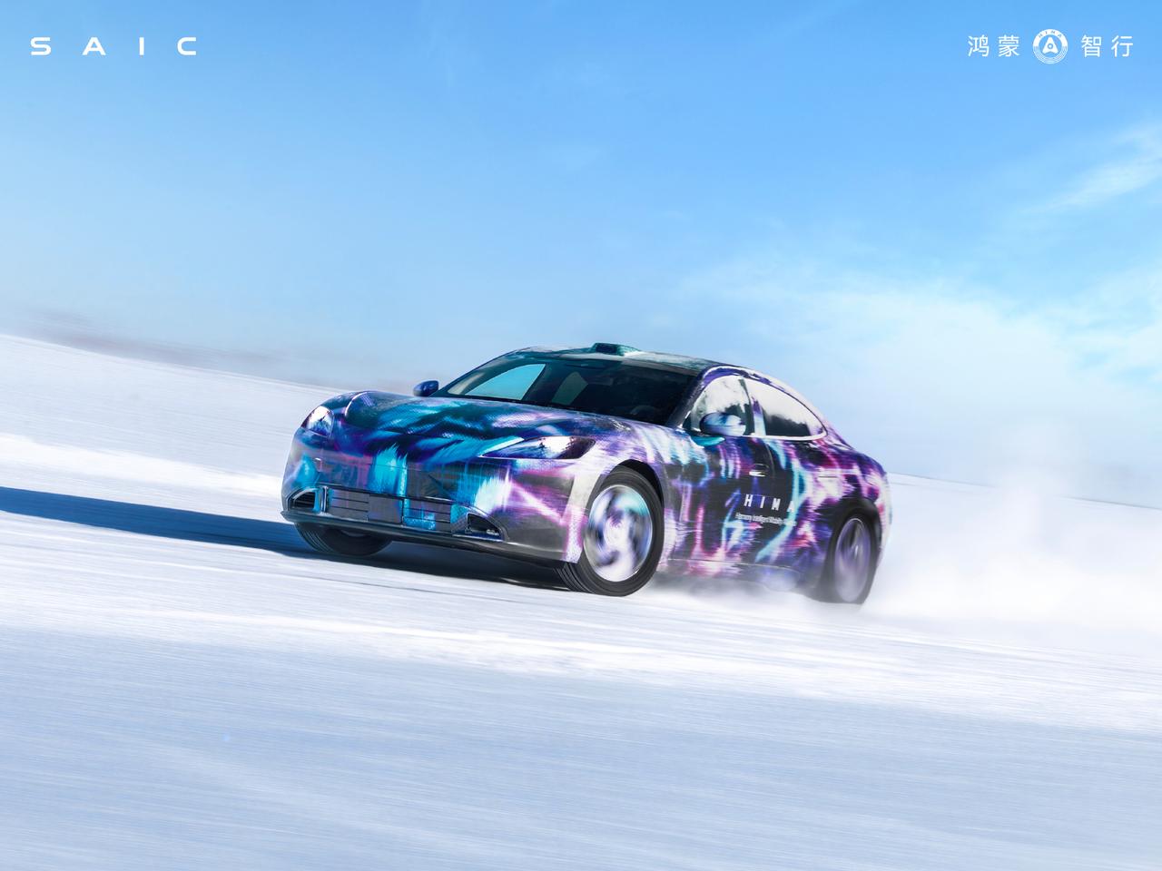 又一个“界”字辈儿的猛将杀到了！鸿蒙智行的尚界Z7冬季谍照一出，我朋友圈的“颜值