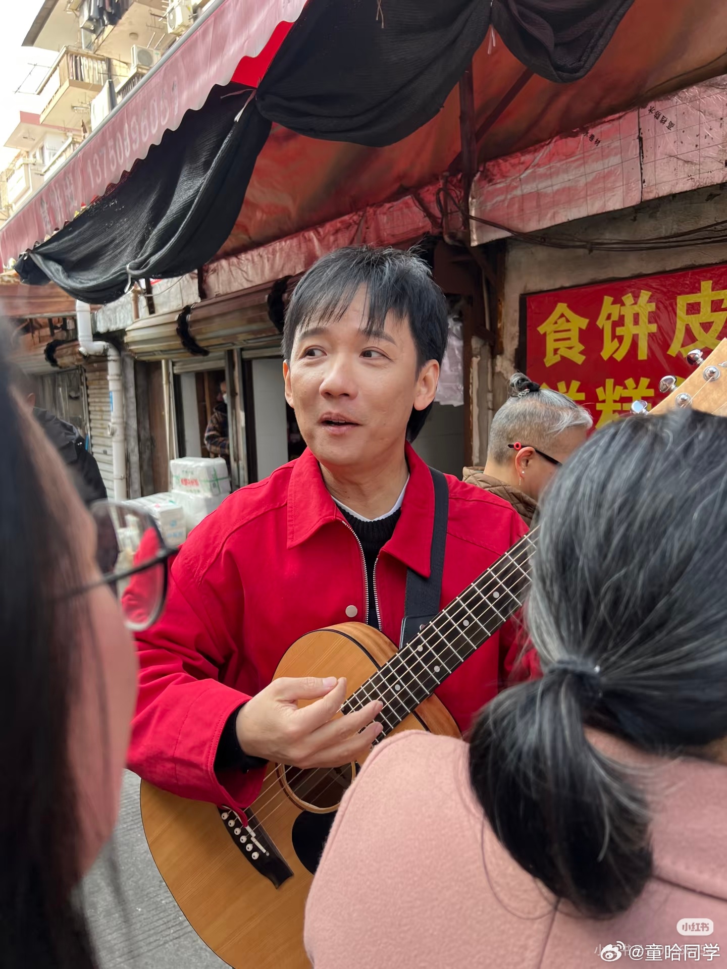 我来到你的家乡定档 每一集都是对家乡的赞歌，参与者的热情将感染每一个观众，期待这