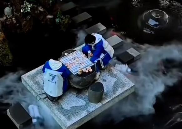 一段中国学生在校园里下棋的视频
在外网爆火，老外们纷纷破防！
“要是这才是学校，