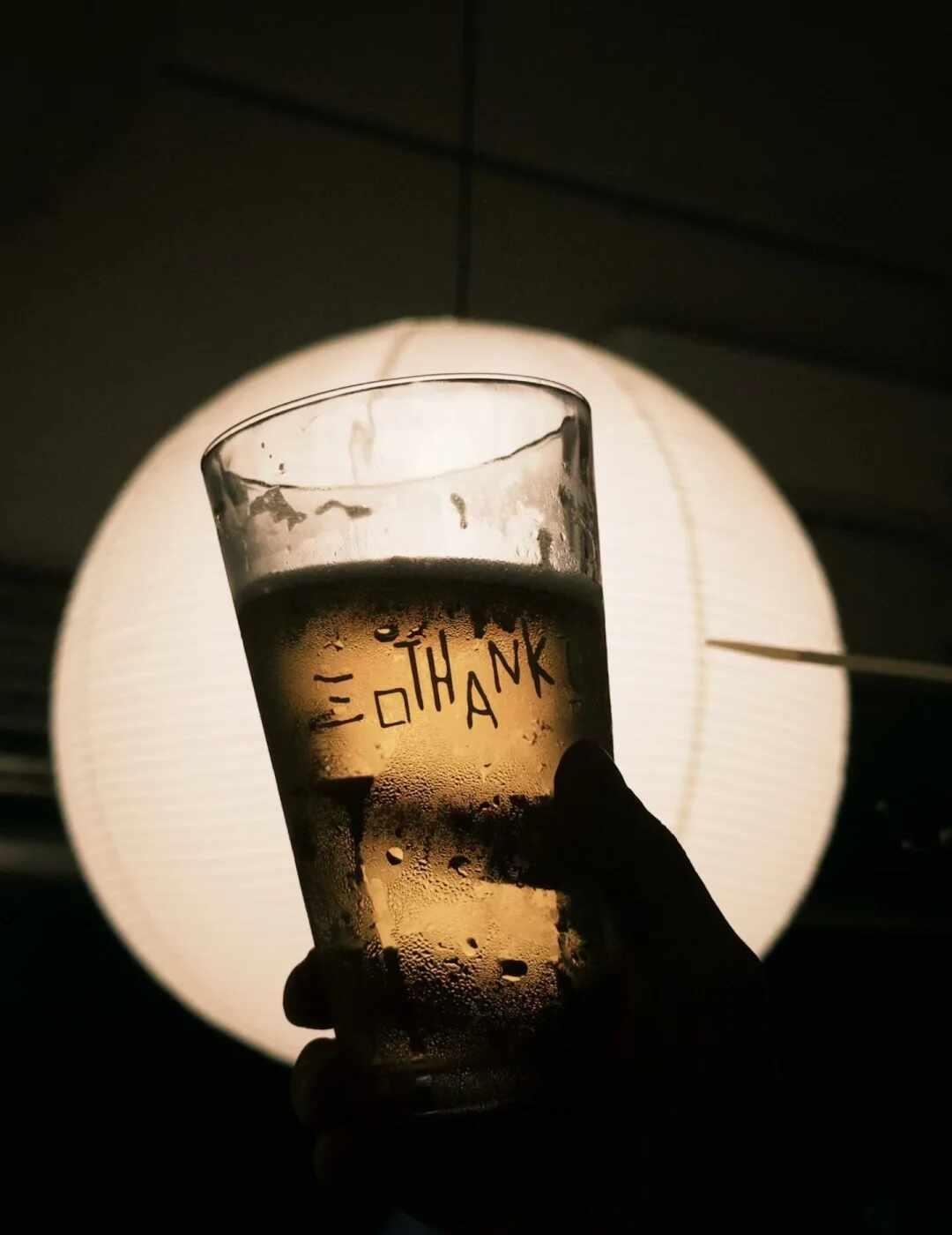 人生建议四个字
不行喝点
	
佛山精酿 喝酒日常 精酿啤酒 人生可以有选择 人就