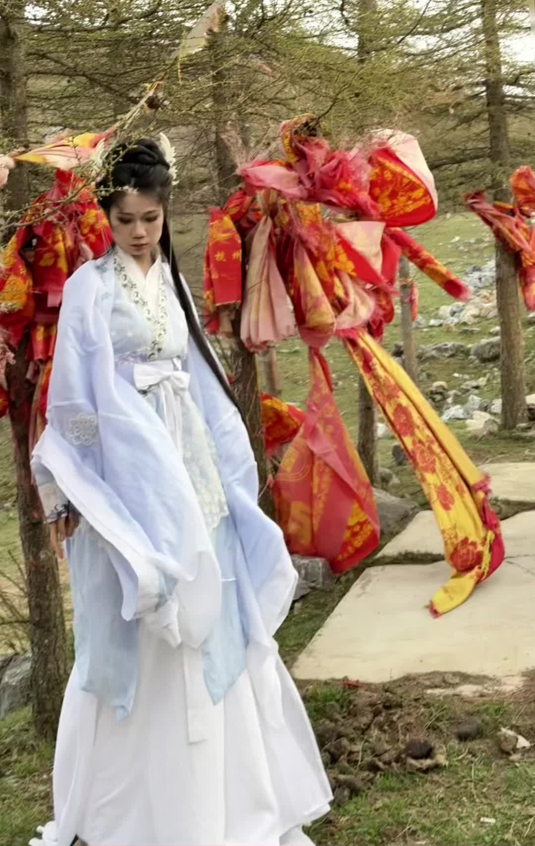 “你不是山神吗？你的神力呢！”