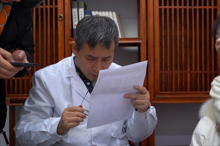 阳痿早泄，说白了就是「肝郁湿热、脾肾两虚」，其实很好调，存下吧，我只发一次。
