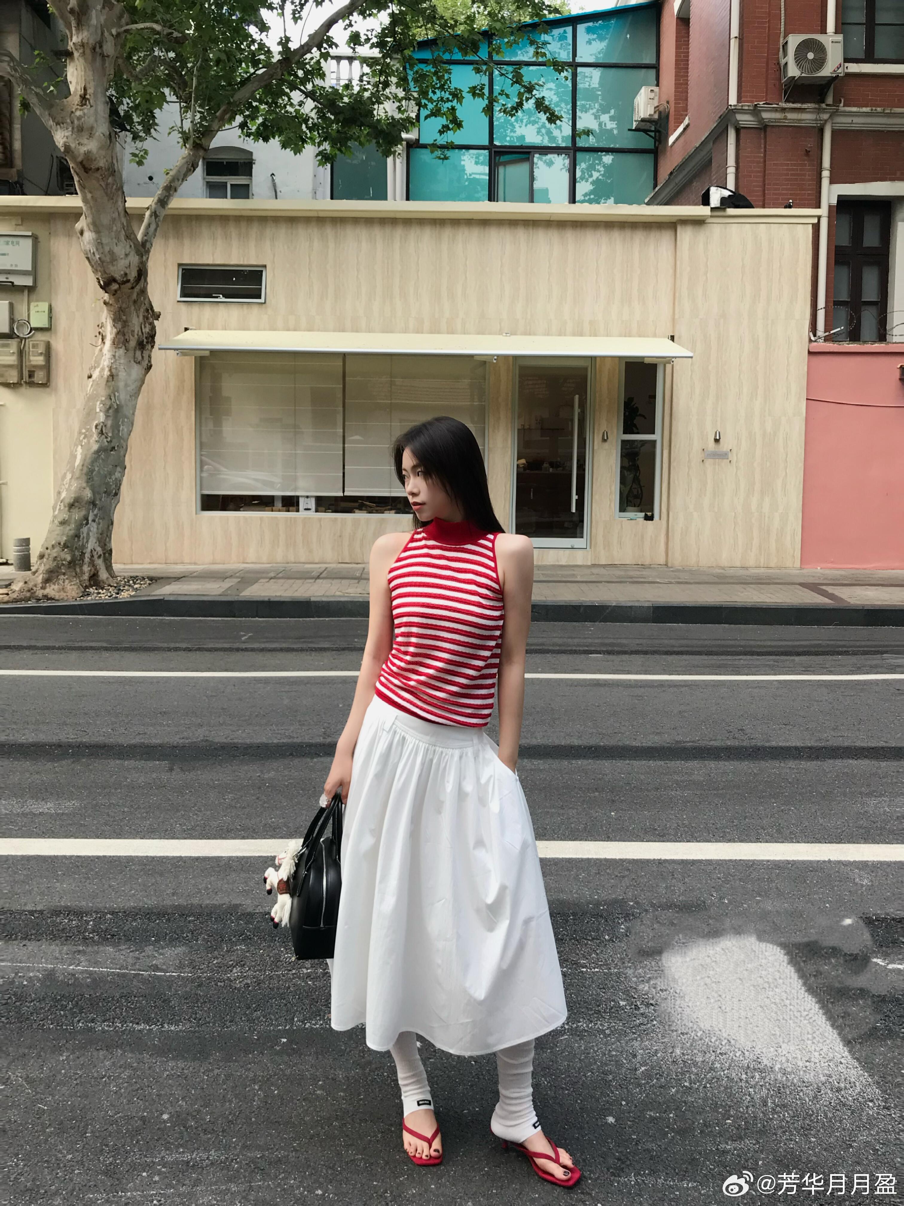 今天是条纹女孩👧 