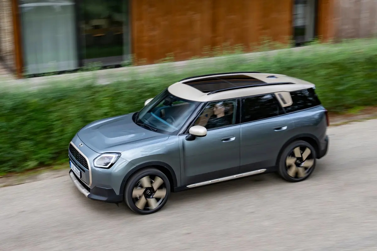 MINI COUNTRYMAN 