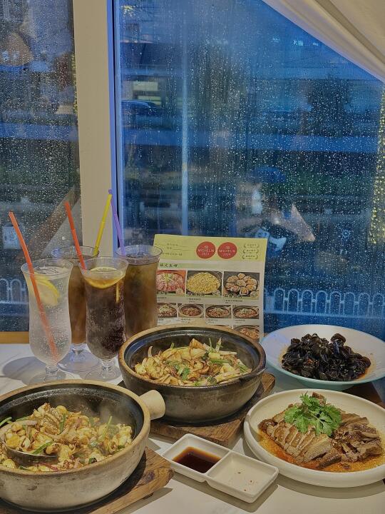 广州打台风都要食！米其林啫煲真係冇得输！