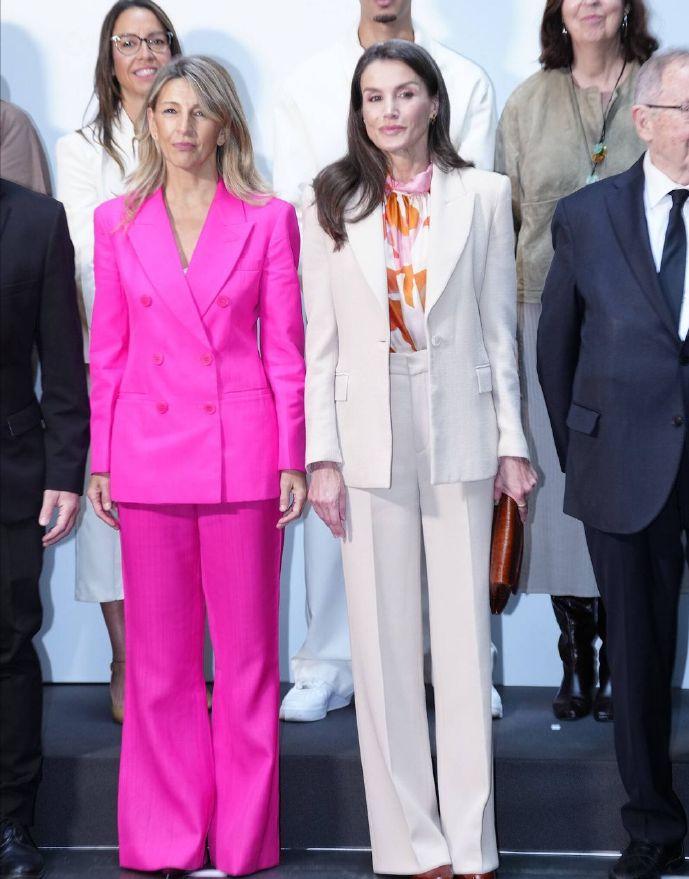 4月8日，西班牙王后莱蒂齐亚出席“青年英才计划”10周年活动！
莱蒂齐亚王后如今