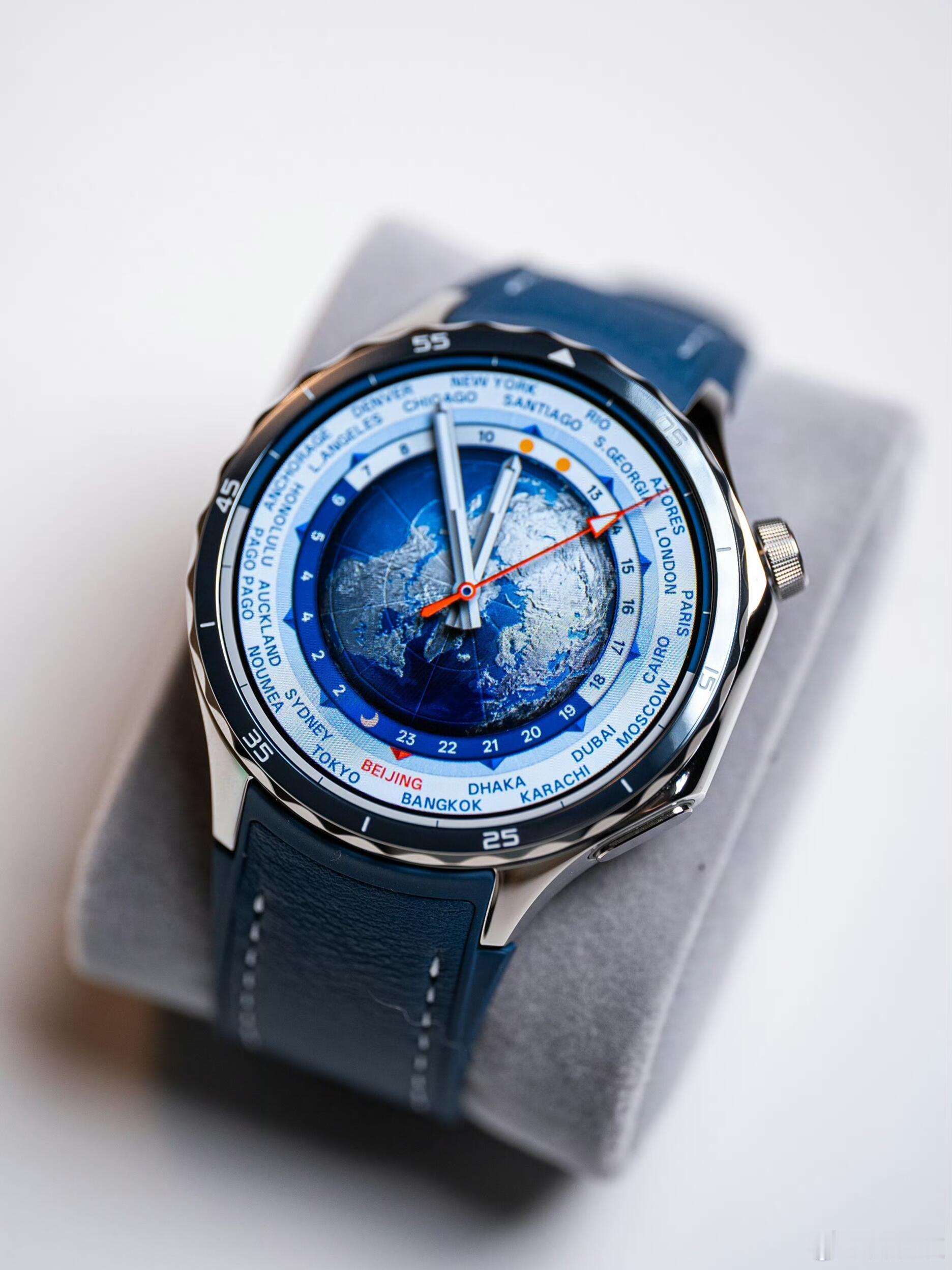 OPPOWatchX2体验分享1️⃣颜值：相比一代屏幕更大了，而且还有专门可以旋