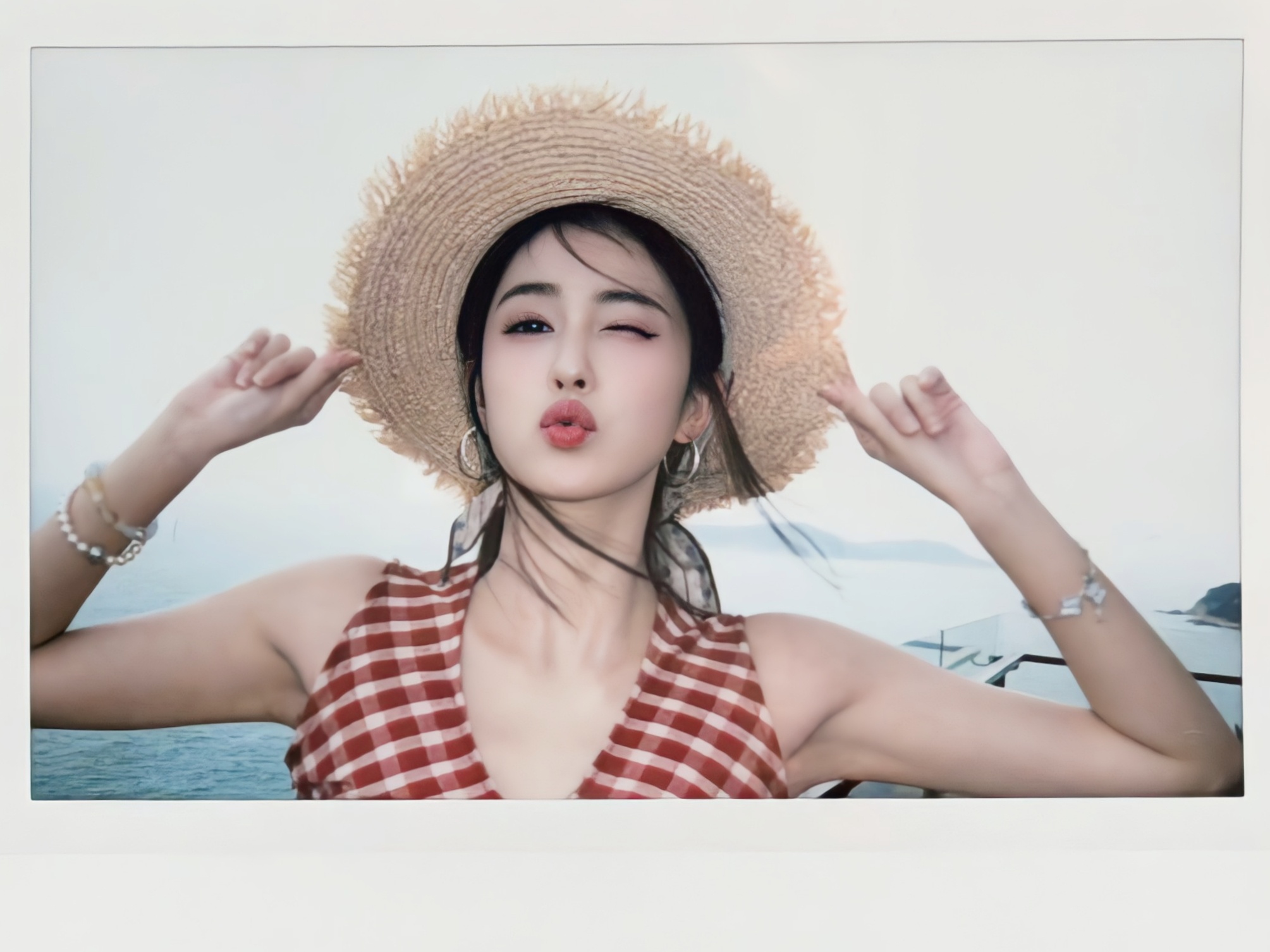 王玉雯在白鹿面前很少化妆谁不想急赤白脸地和白鹿来通视讯