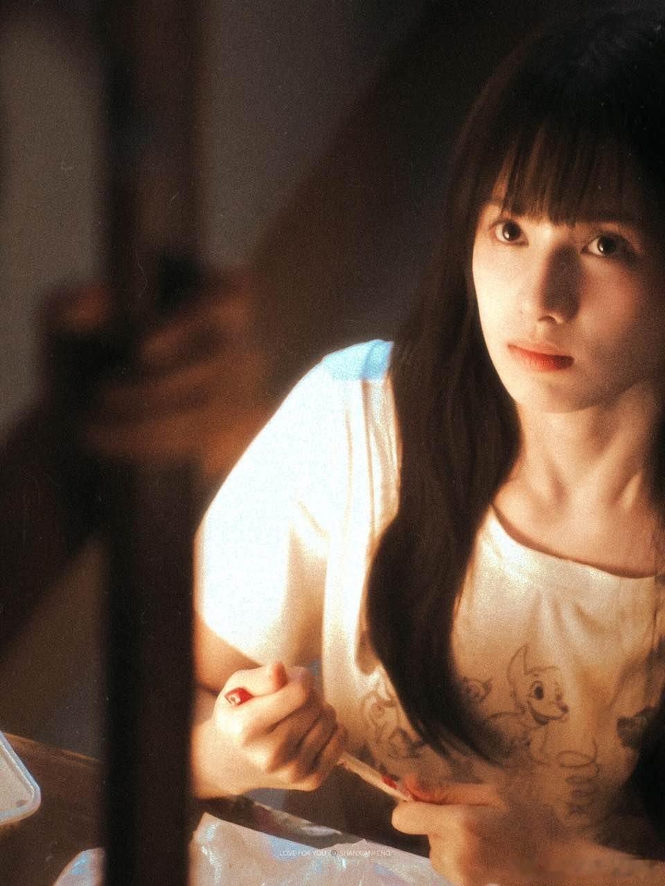 热度逆袭登顶榜单！《野狗骨头》凭借扎实剧情出圈，感谢剧组全体的用心创作野狗骨头云