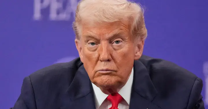 特朗普声称美国拥有“秘密武器”；俄方回应：情报部门正在履行职责