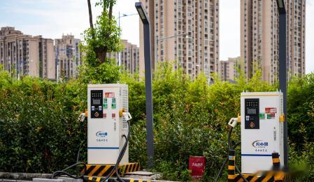 共享充电新篇章：驴充充以智慧能源点亮绿色出行在新能源汽车蓬勃发展的今天，充电体验