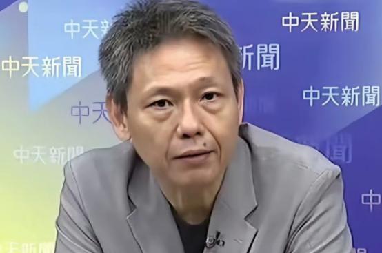 别再以为台湾问题只有武统和和统。谢寒冰直言：两条路都走不通了。大陆早换了打法，走