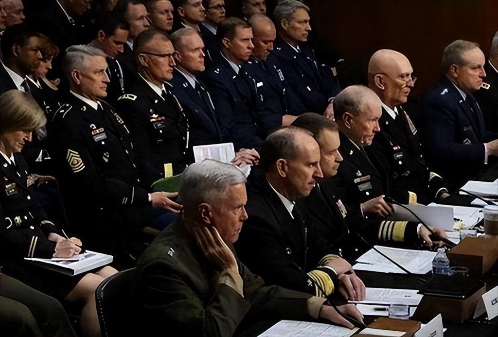 美国被伊朗打醒了？美专家警告美军，若对上解放军，扛不过7天。

2026年8月7