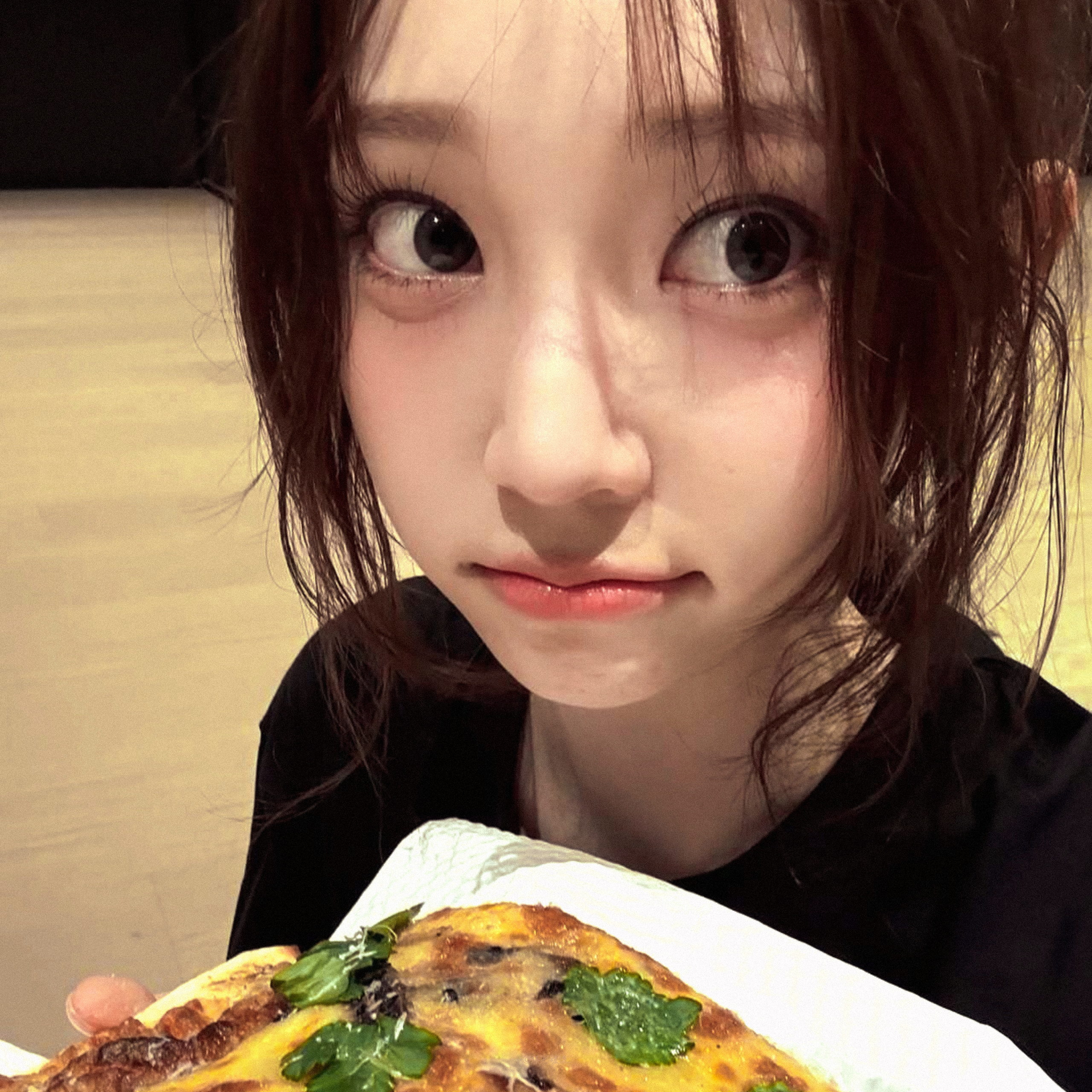 youngseo 李荣书🖤📖 