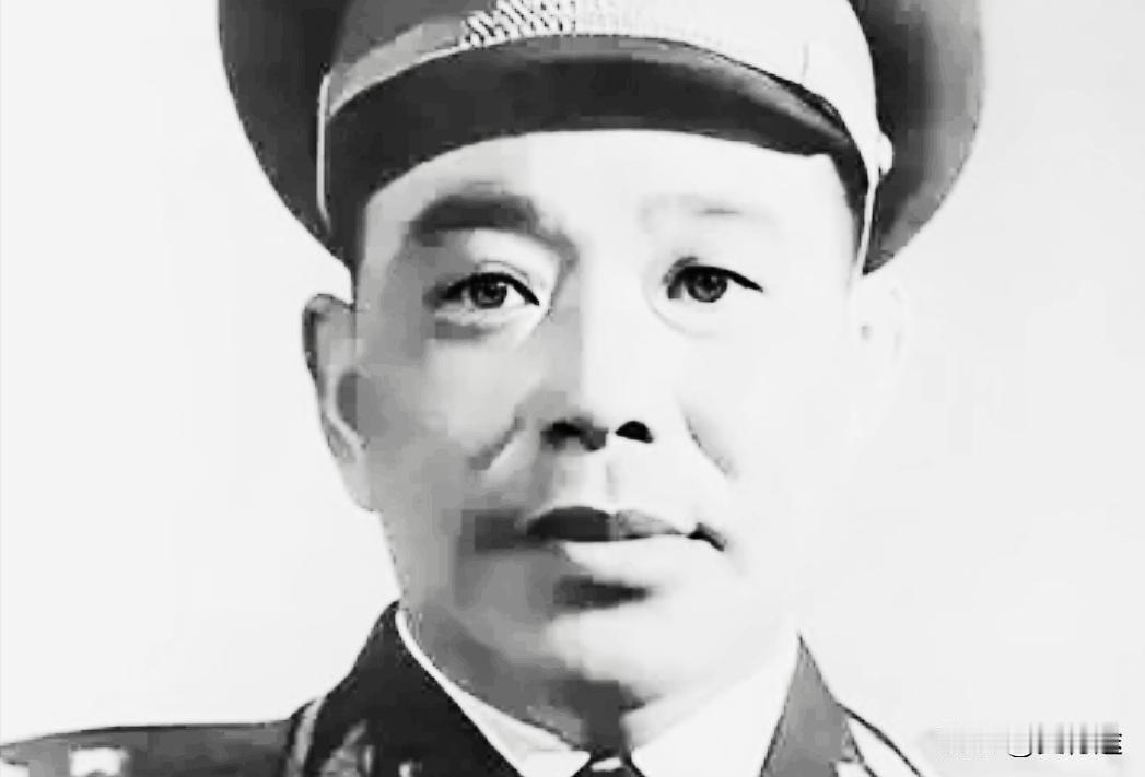 1975年，南京军区政委廖汉生中将刚刚上任，就发现了一个重要情况，他看到：“每次