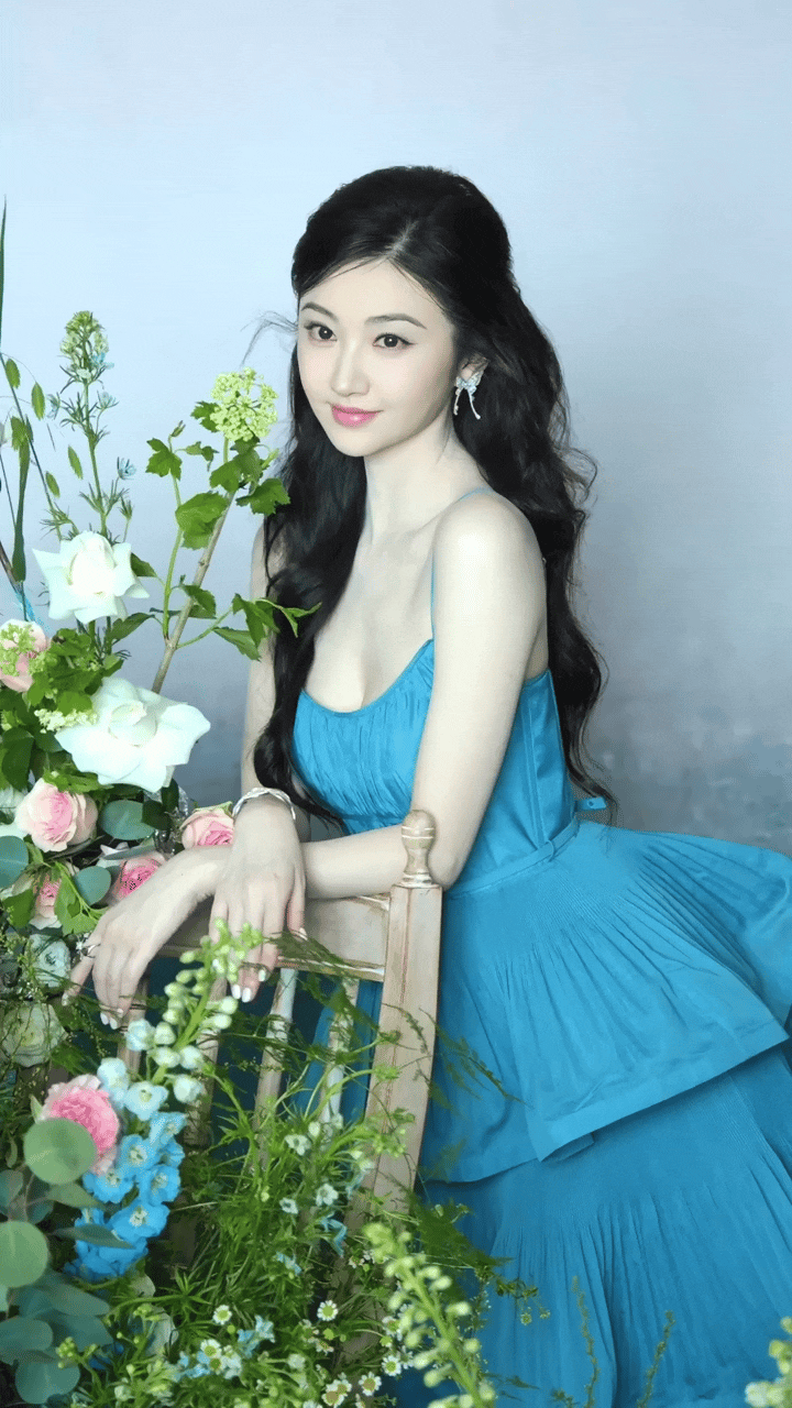 景甜的美太令人陶醉了！太养眼了，看见她让人心情都变好了！