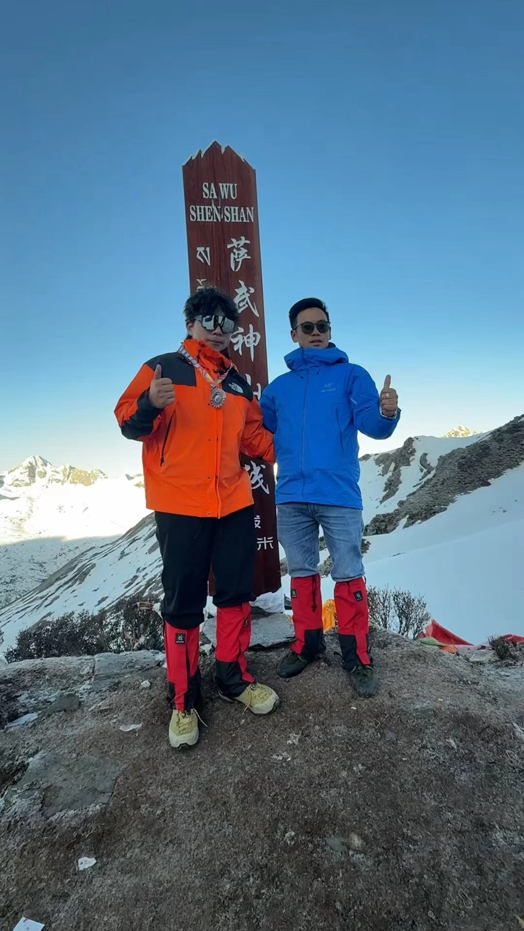 向太谈儿子向佑两个孩子中有一个觉得大人偏心的时候一定要谨慎处理，不然很容易用判逆