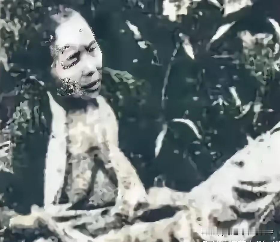 照片中的南京大屠杀：老妇惨死于日军暴行！

1937年南京大屠杀之际，一张照片记