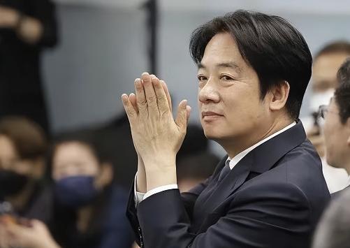 美国动手了，日本动手了，韩国也动手了，赖清德也想动手对大陆动手，出台针对大陆AI