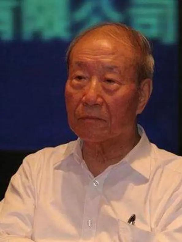 李力安(1920年7月--2023年1月2日)，男，山西五台人。1935年入党。