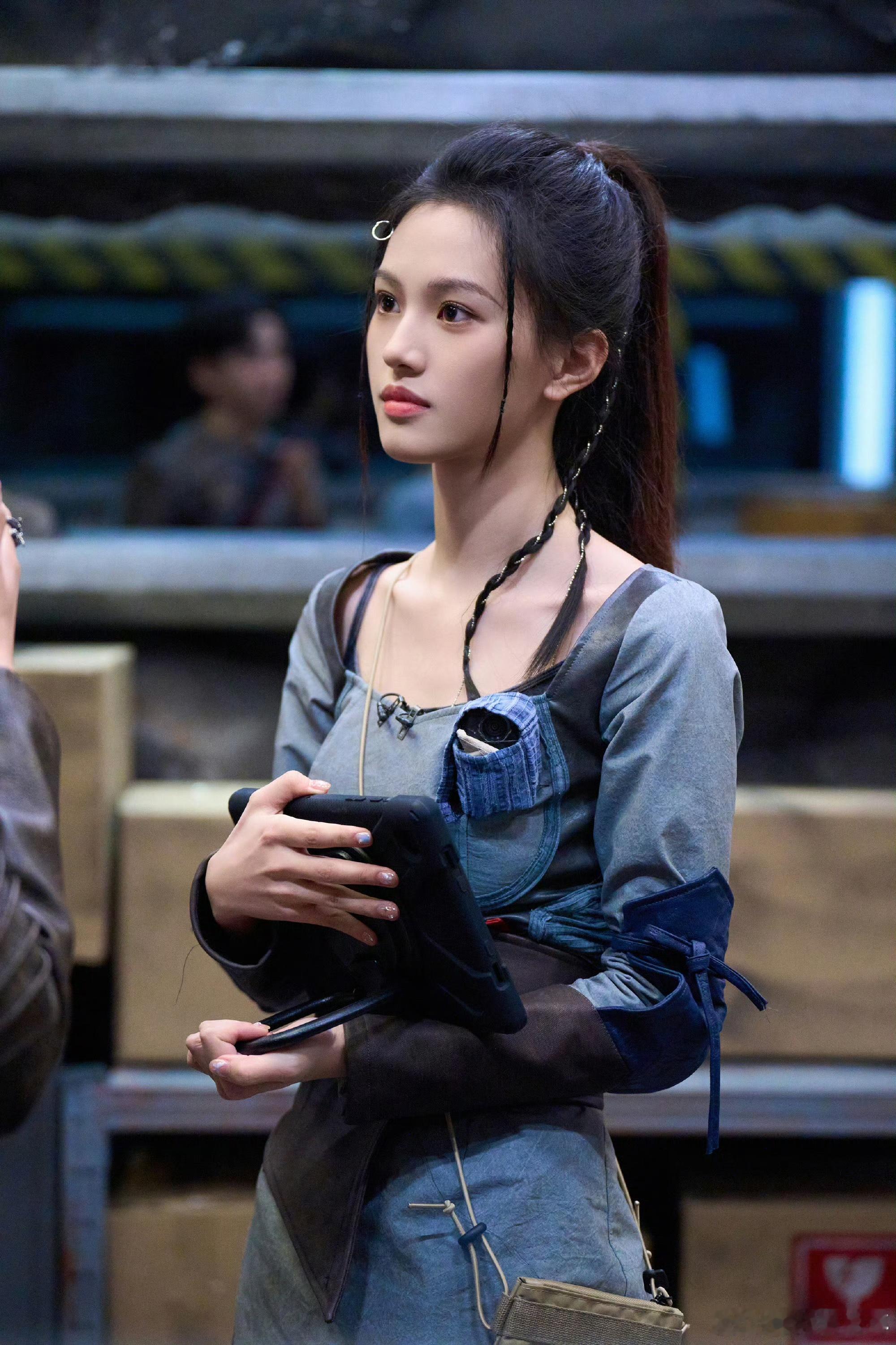 #沈羽洁在魔方学心眼子# 沈羽洁在魔方的旅程一定很精彩，期待看到她学到的那些心眼