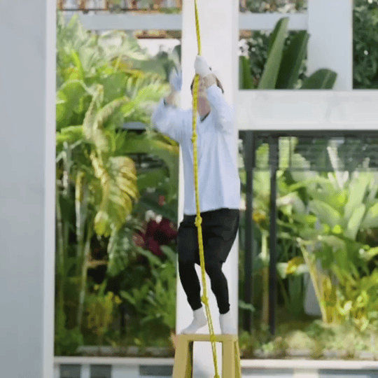 鹿晗说我是邓超我同意五哈不播既然鹿晗是邓超那我是鹿晗我同意哈哈哈哈哈 现在就播