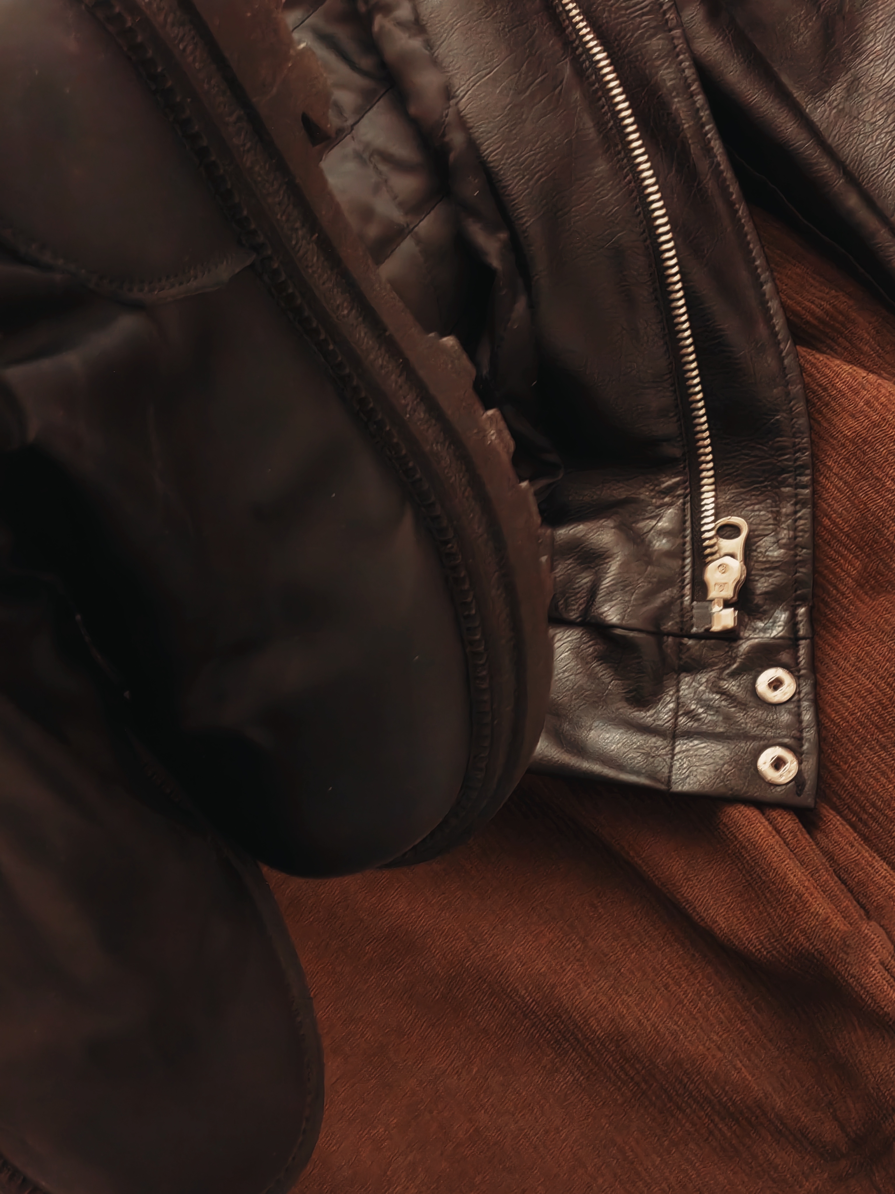 我说我偷了贾胜军的衣服也会有人信的。 