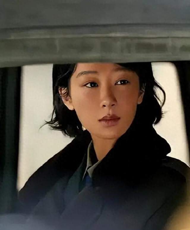 同样北电毕业、同样30+，杨紫和谭松韵的差距，不在演技在赛道