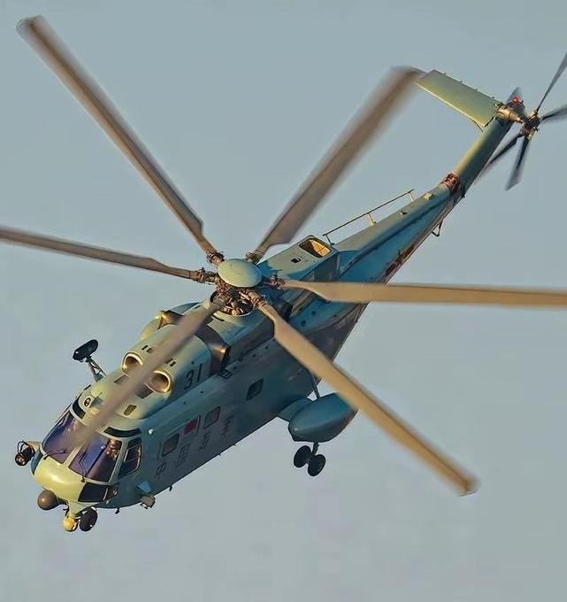 海军直-8C舰载多用途直升机